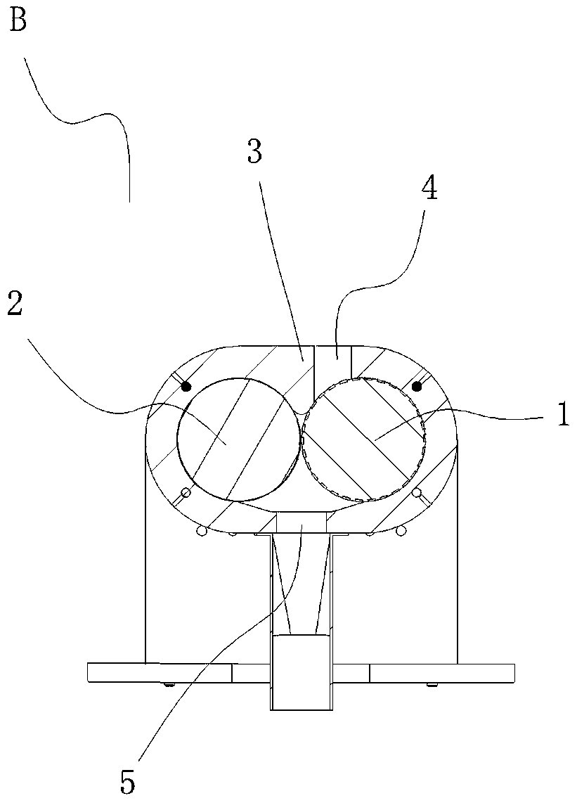 Discharging mechanism of high-molecular material and discharging device thereof