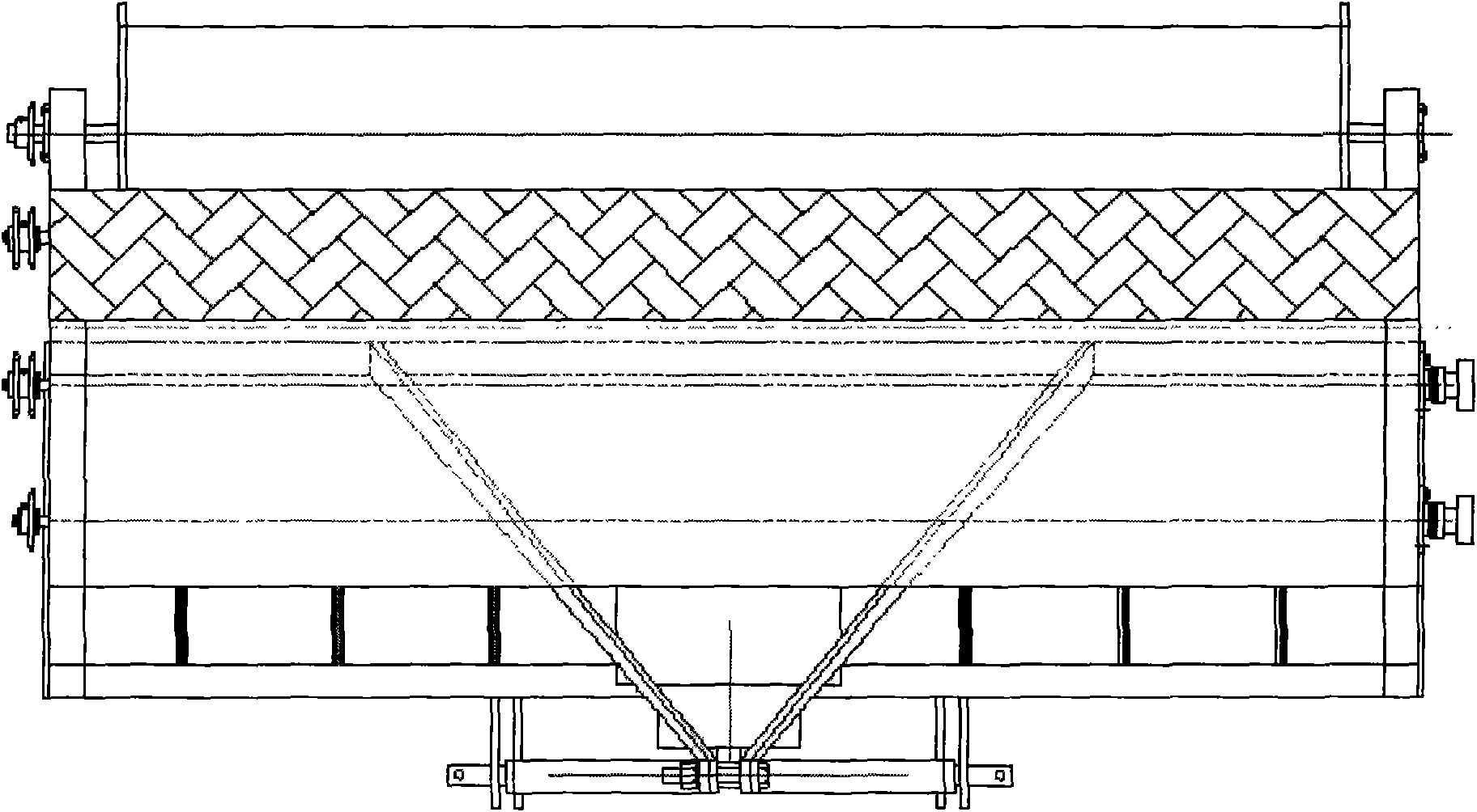 Active anti-blocking no-tillage planter using cutaway disc hollow