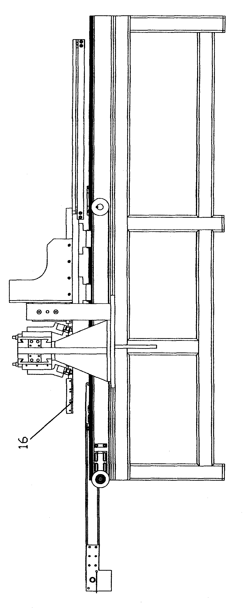 Horizontal pushing automatic feeding slotting machine