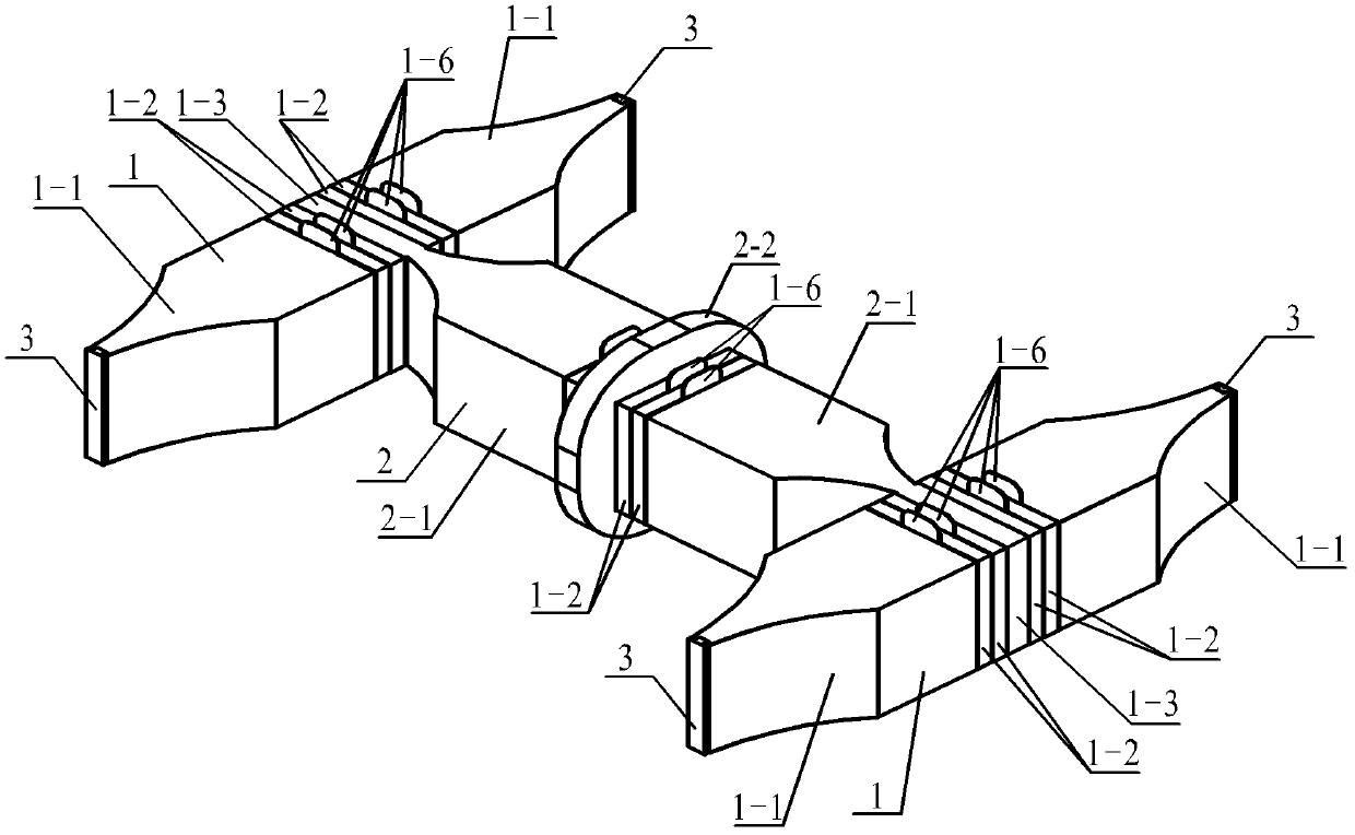 Sandwich I-shaped four-footed linear ultrasonic motor vibrator