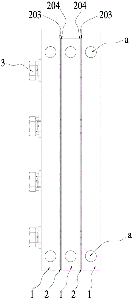 Synchronous rectification device for water-cooled laminated busbars suitable for high current transmission