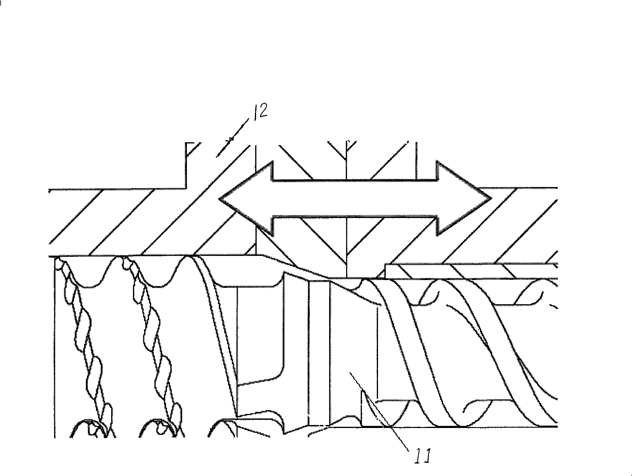 Door melt mass adjusting device of pugging and extruding pelletizer