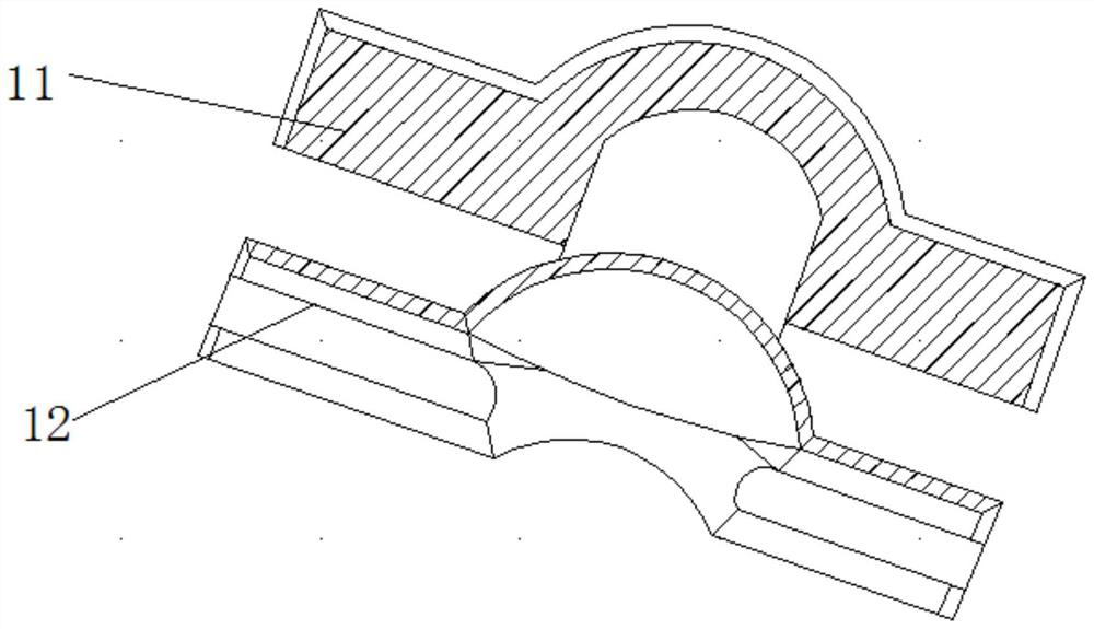 Heat dissipation shoe for unpowered flat feet