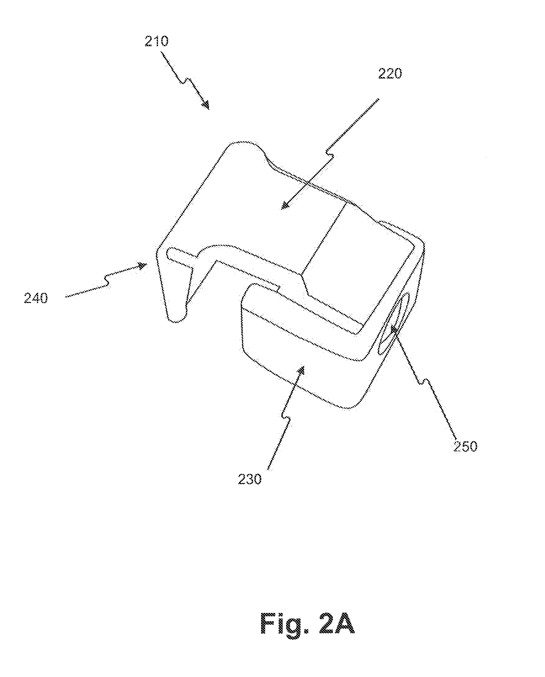 Apparatus and method for hierarchical object identification using a camera on glasses