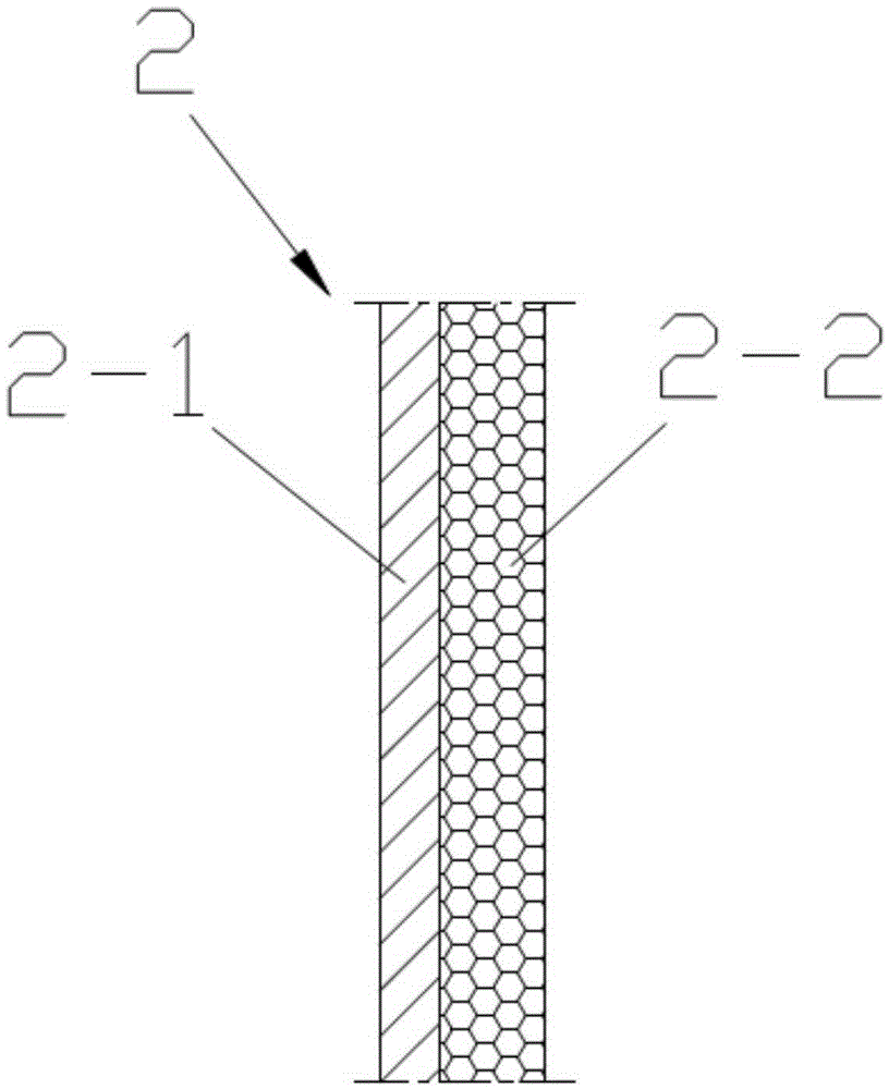 Cleaning device and method for fragments with grease