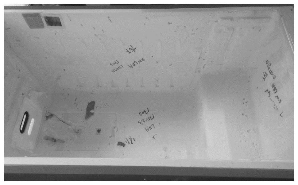 Rigid polyurethane foam based on low-vacuum-degree closed space as well as preparation method and application of rigid polyurethane foam