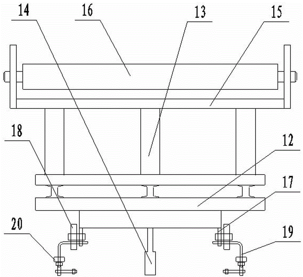 Device for paving tunnel waterproof boards