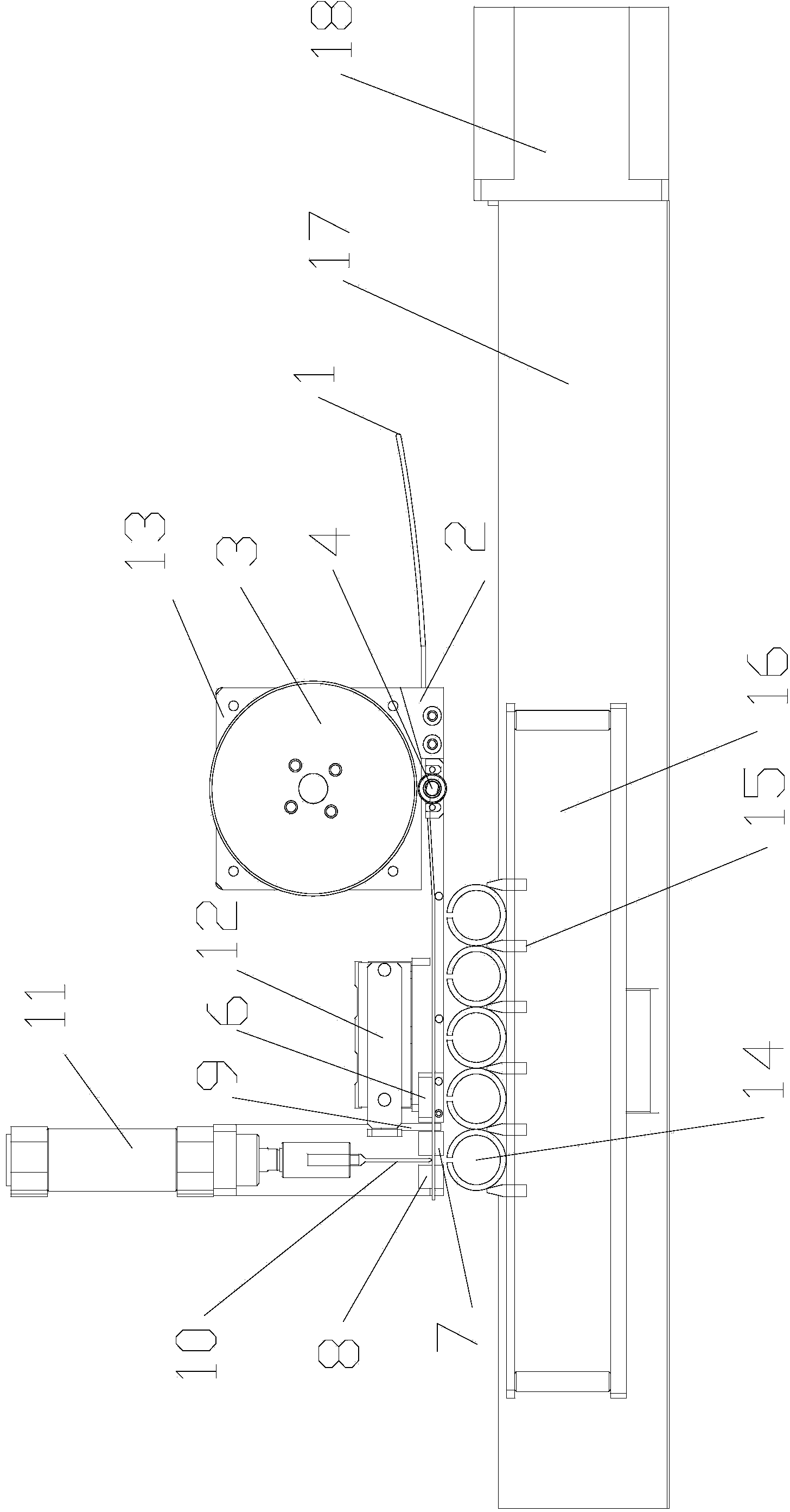 Automatic lead inserting device of combined fireworks