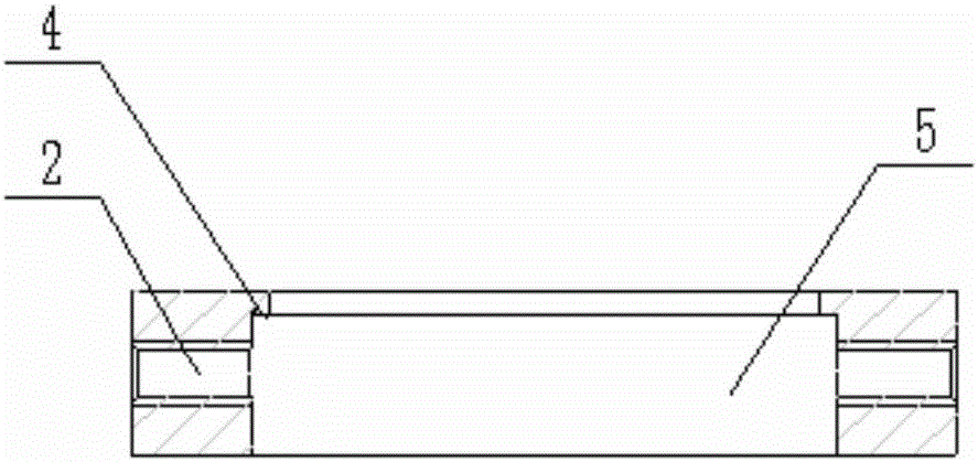 Tail rotor variable distance outer sleeve of helicopter