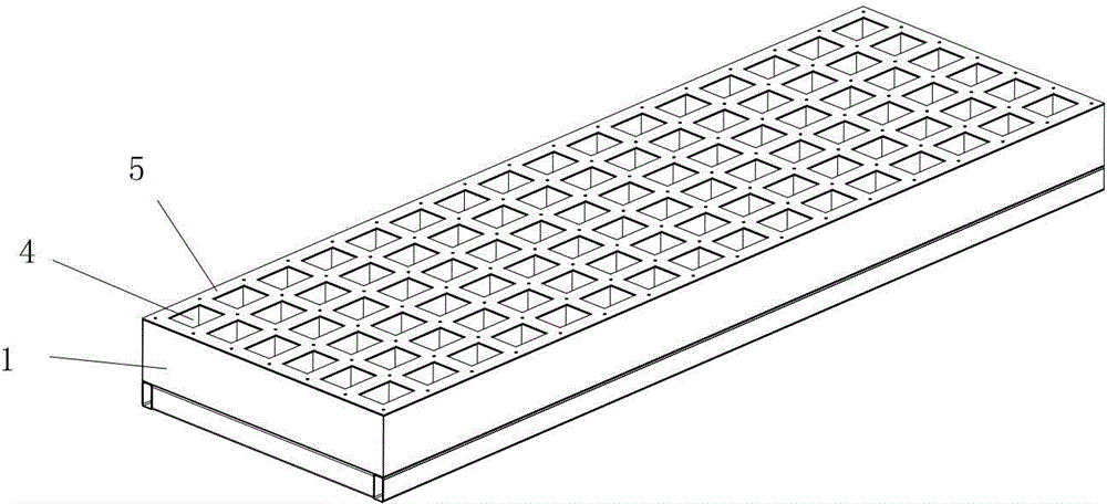 An automatic loading and unloading device