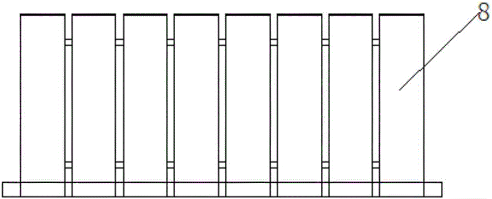 Heater of cooling tube row coupled with phase-change heat storage box