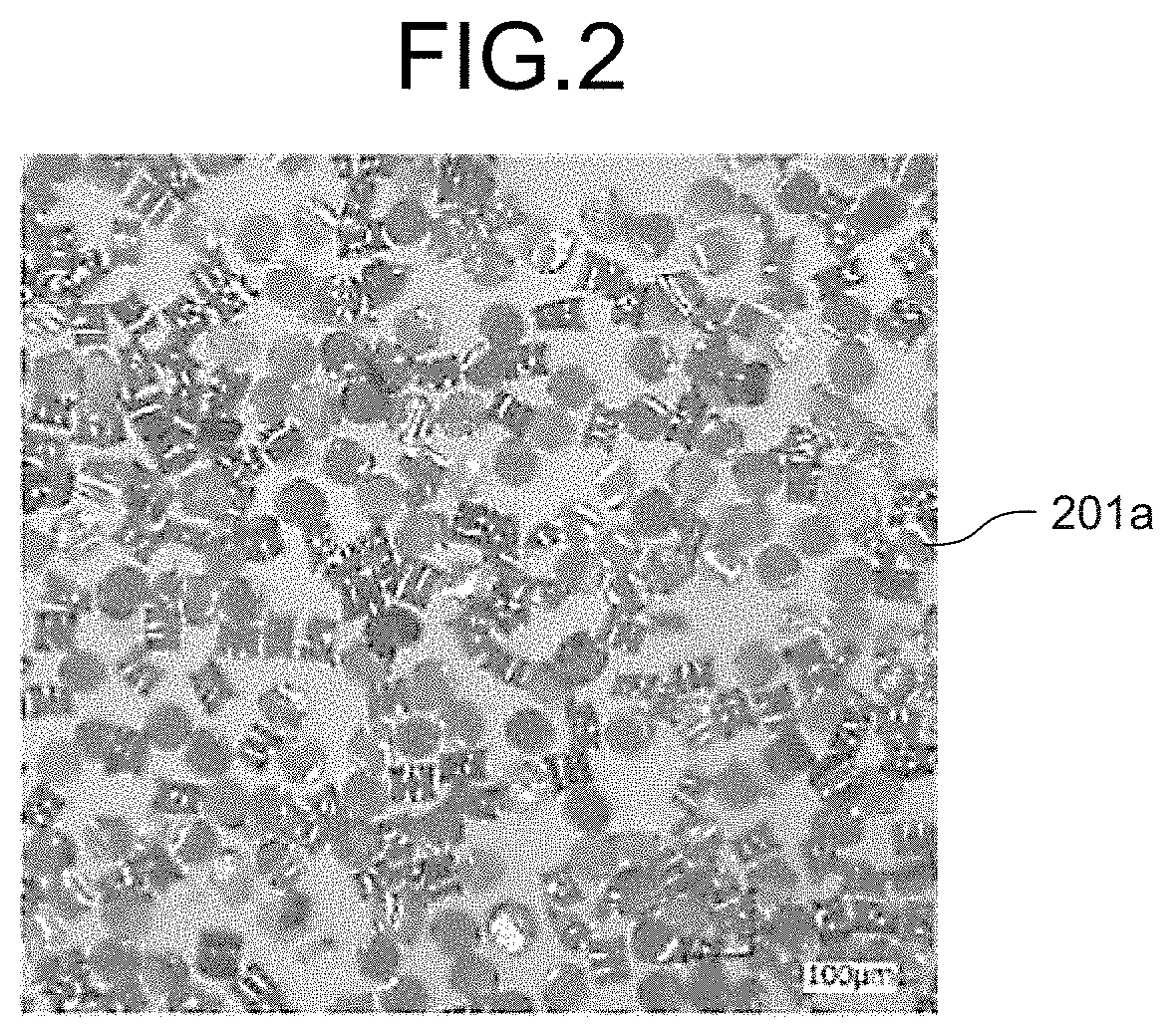 Apparatus configured to model three-dimensional modeled object, apparatus configured to fly particles, and method of modeling three-dimensional modeled object