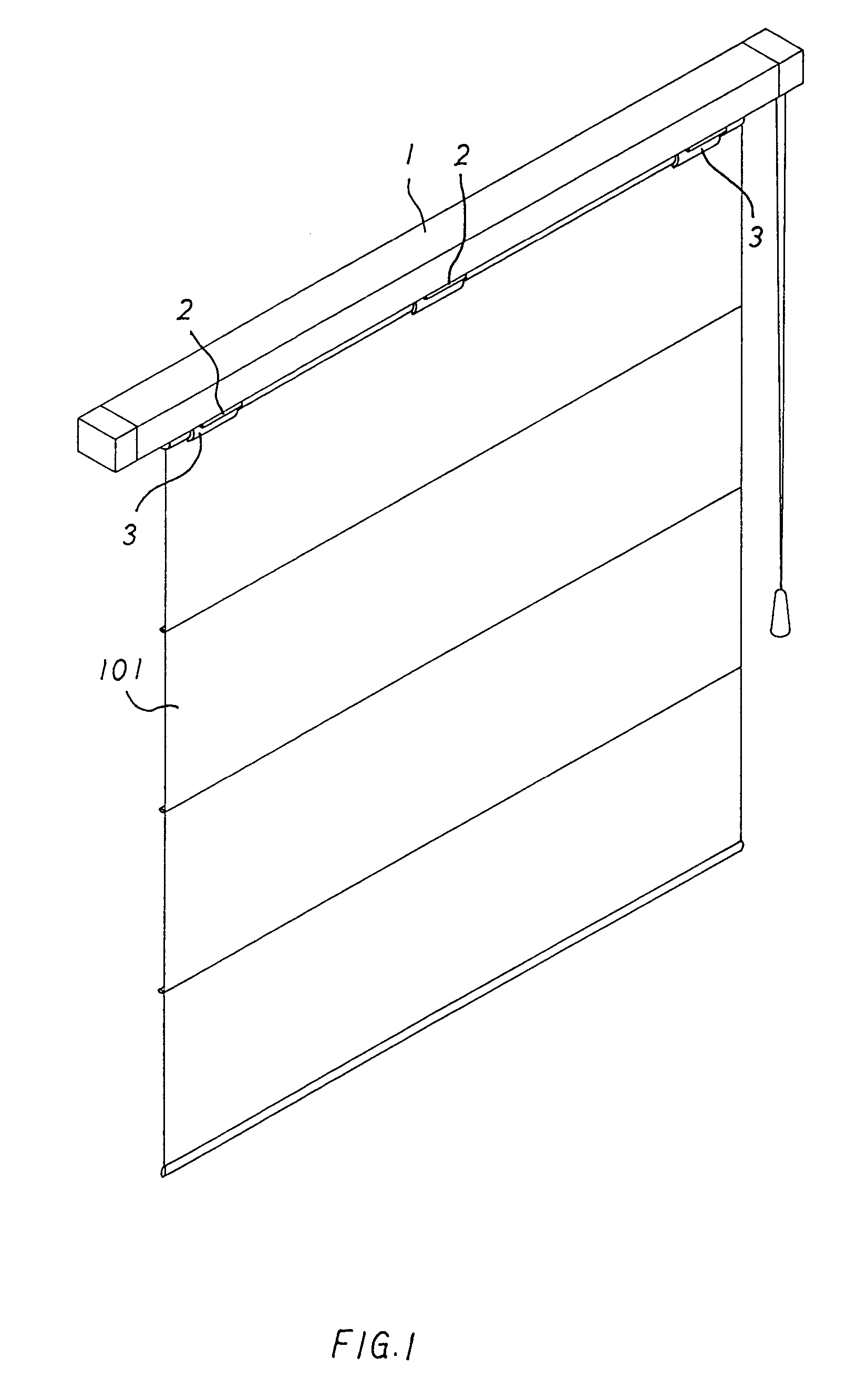 Roman shade having suspension structure