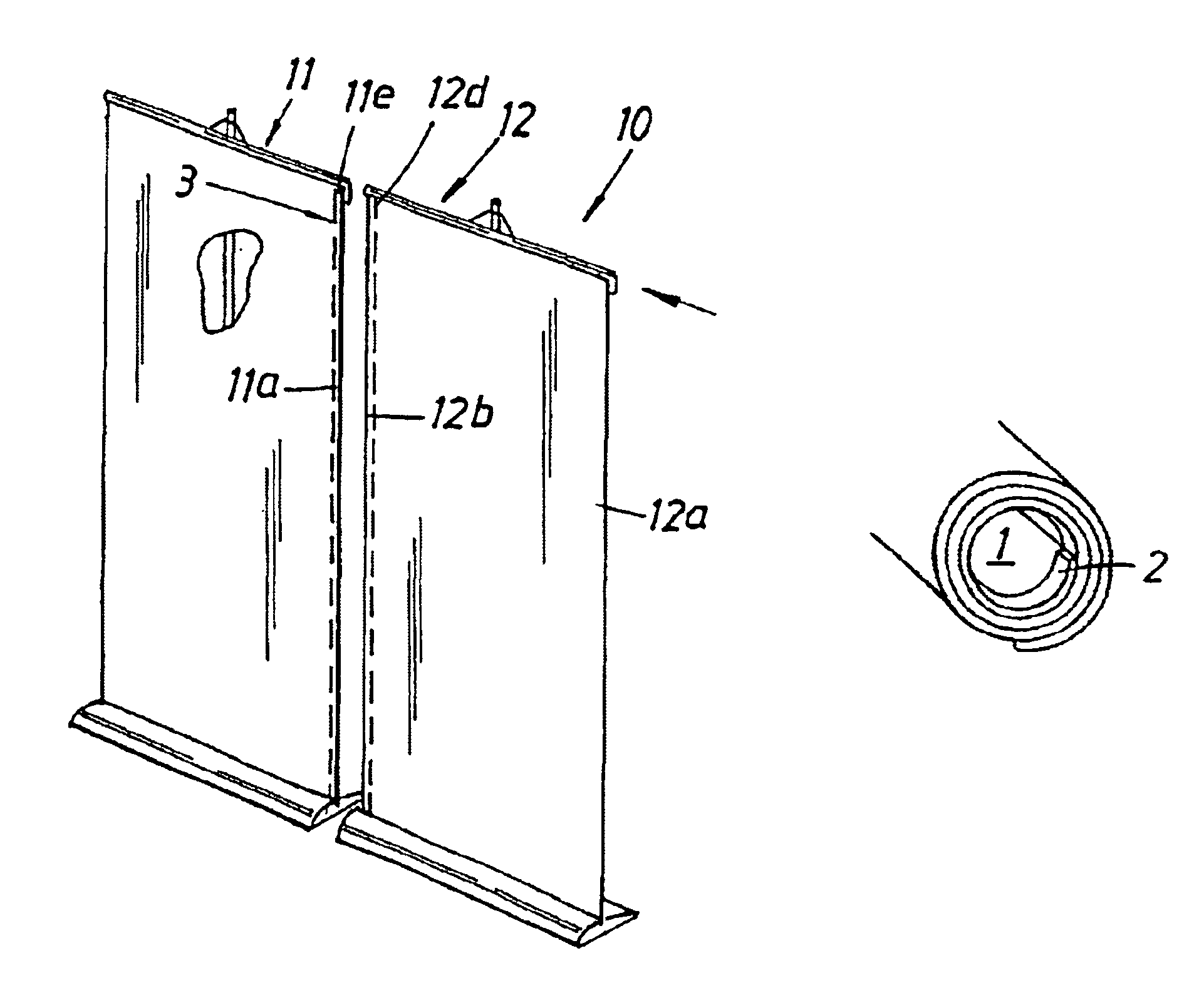 Arrangement utilizing a magnetic attractive force