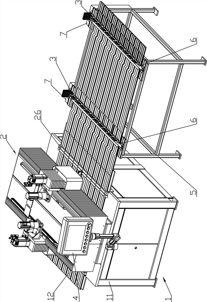 Automatic cutting device used for porous extrusion molding equipment and using method of automatic cutting device