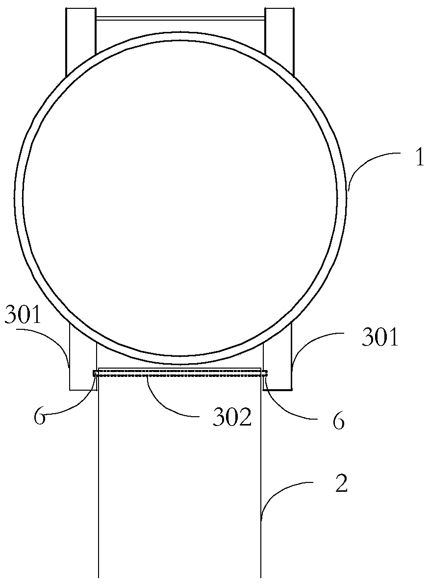 A wearable electronic device