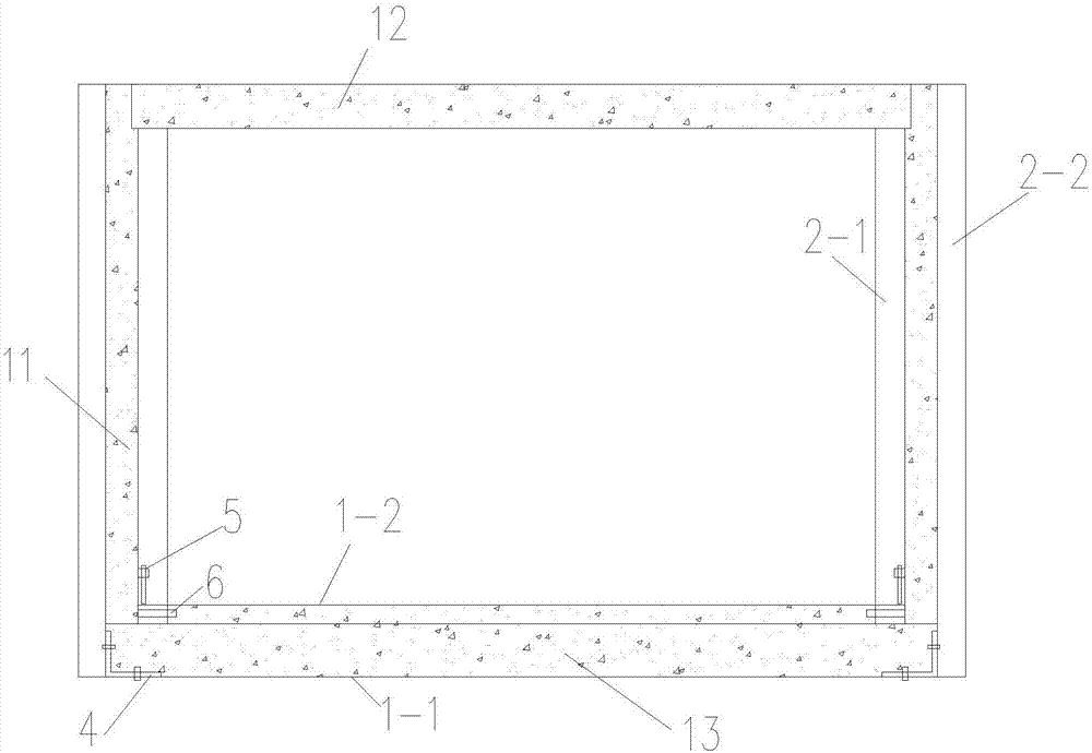 Utility tunnel and construction method thereof