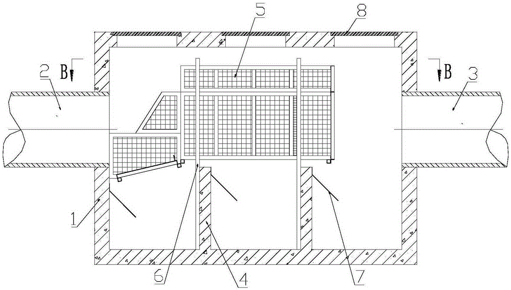 Filter frame type rainwater pretreatment device