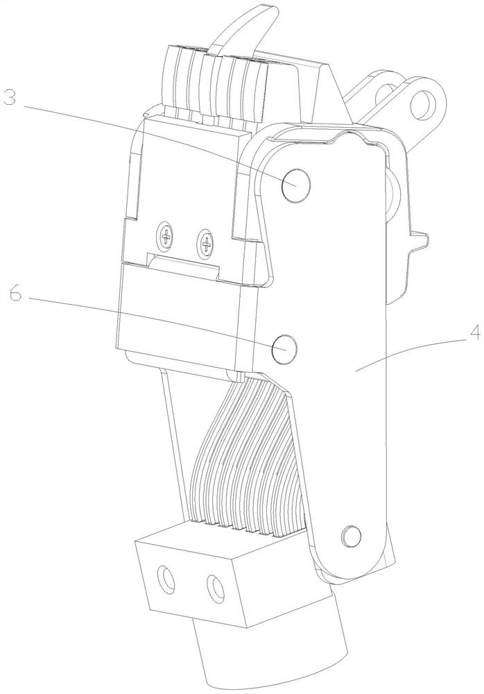 Moving contact system of circuit breaker