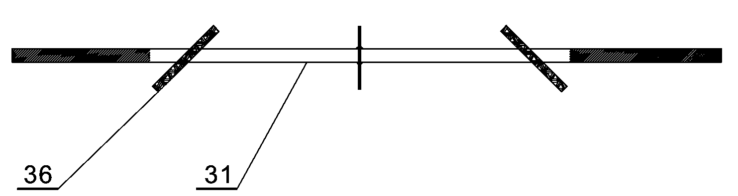 Mould supporting method for trapezoid cross section base of shear wall