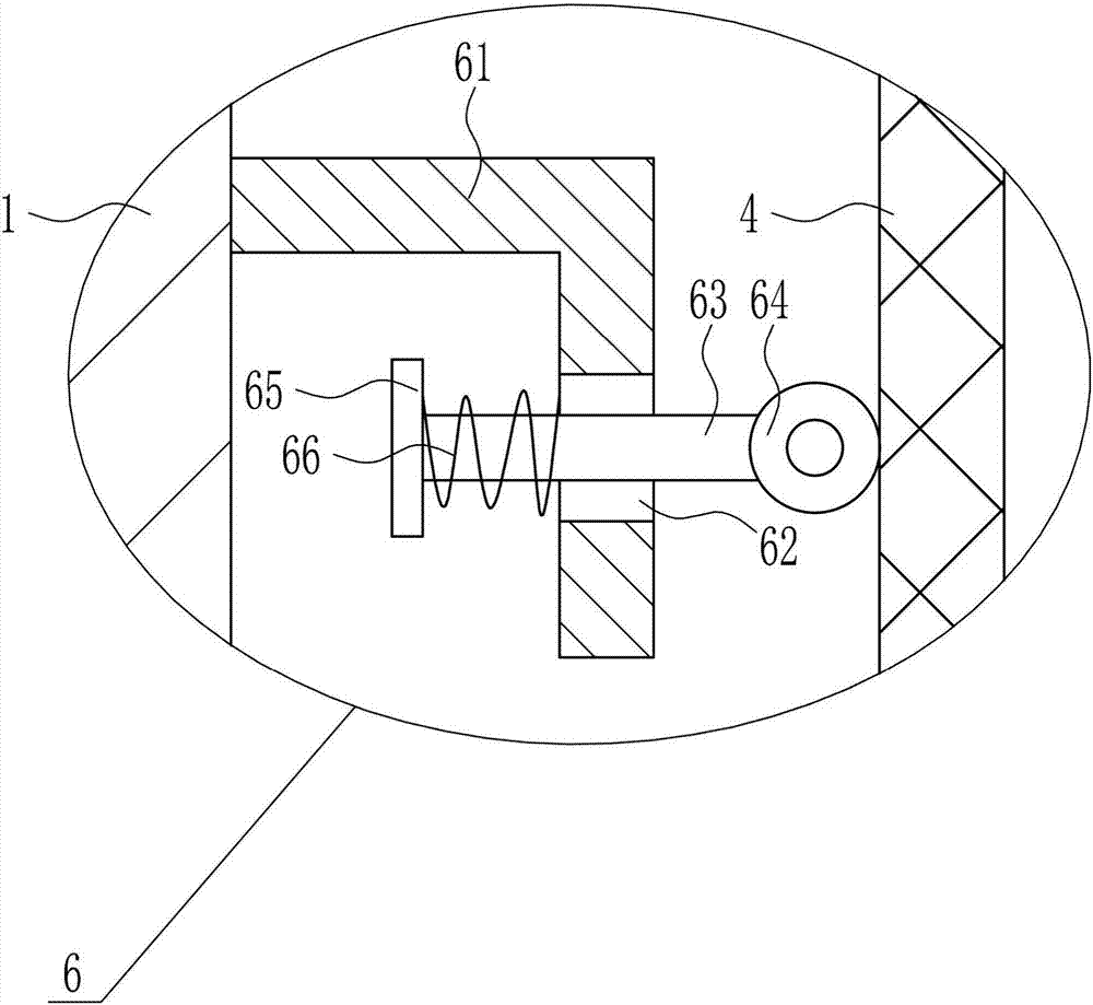 Quick crushing device for petroleum coke