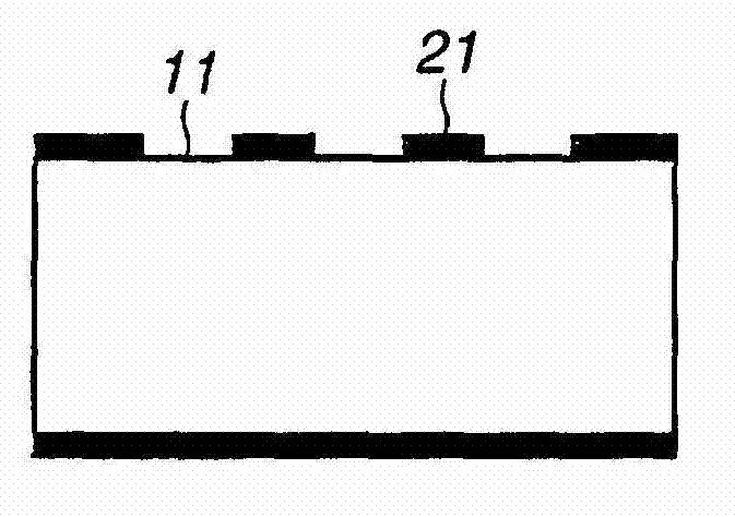 Method of manufacturing an x-ray diffraction grating microstructure for imaging apparatus