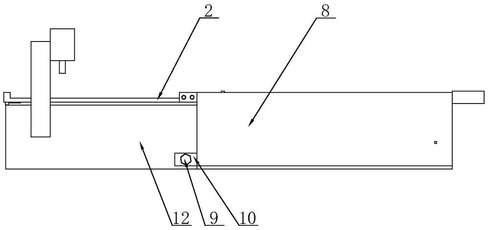 Discharging device of laser cutting machine