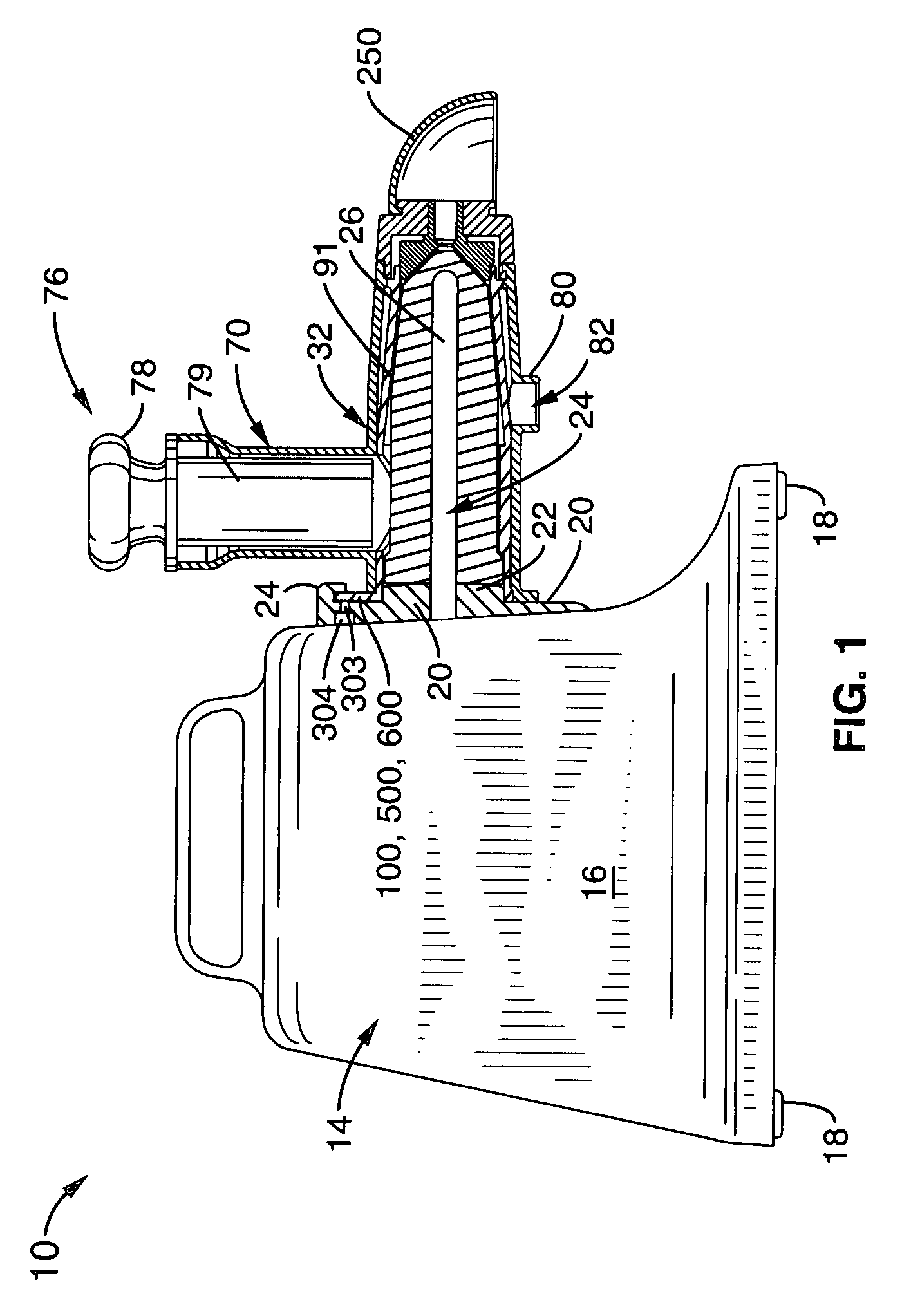 Juicer with alternate cutters