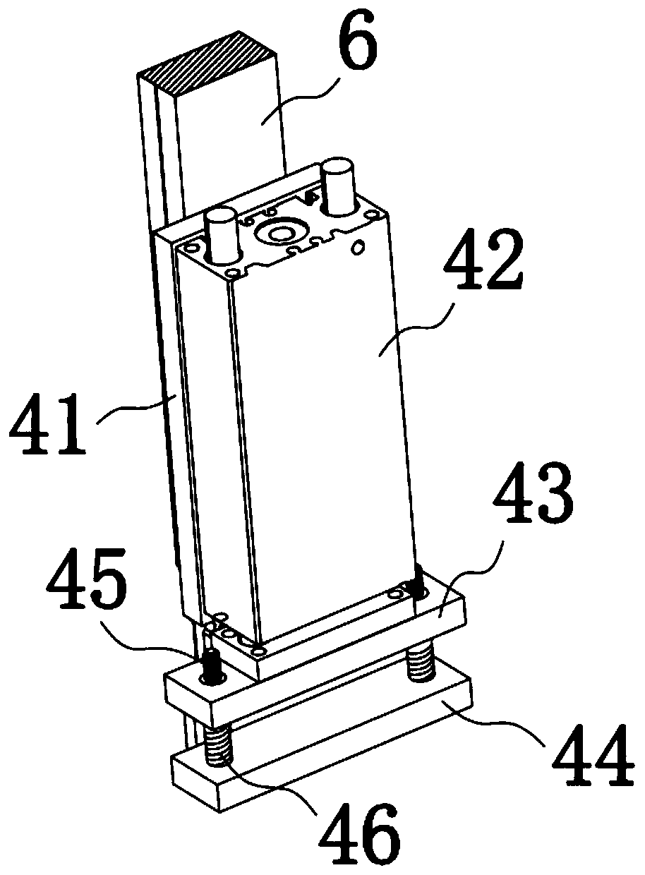 Extrusion device for sealing packaging paper bag of packaging machine