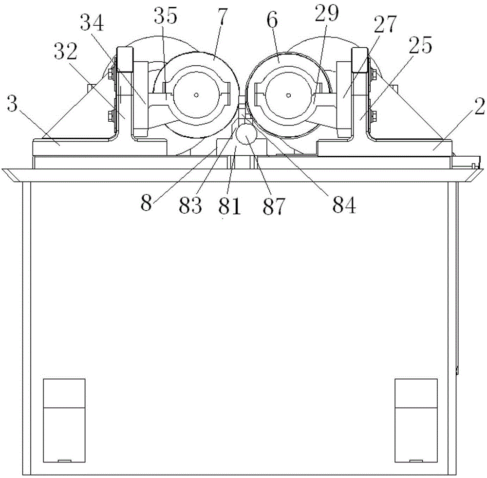 Connecting rod straightening machine and using method thereof