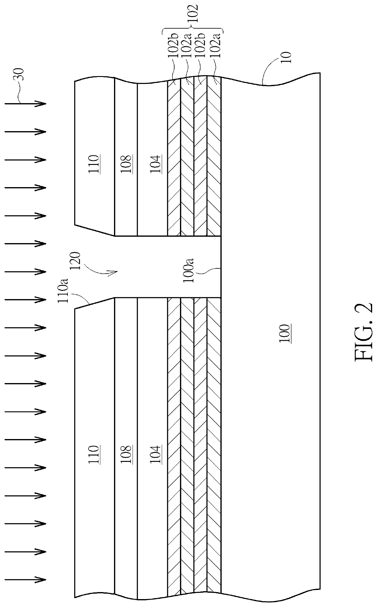 Semiconductor memory device with buried capacitor and fin-like electrodes, and fabrication method thereof