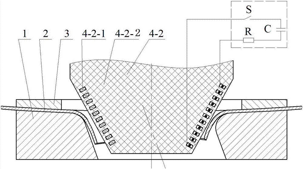 Composite multi-step local plastic electromagnetic forming method for sheet workpiece