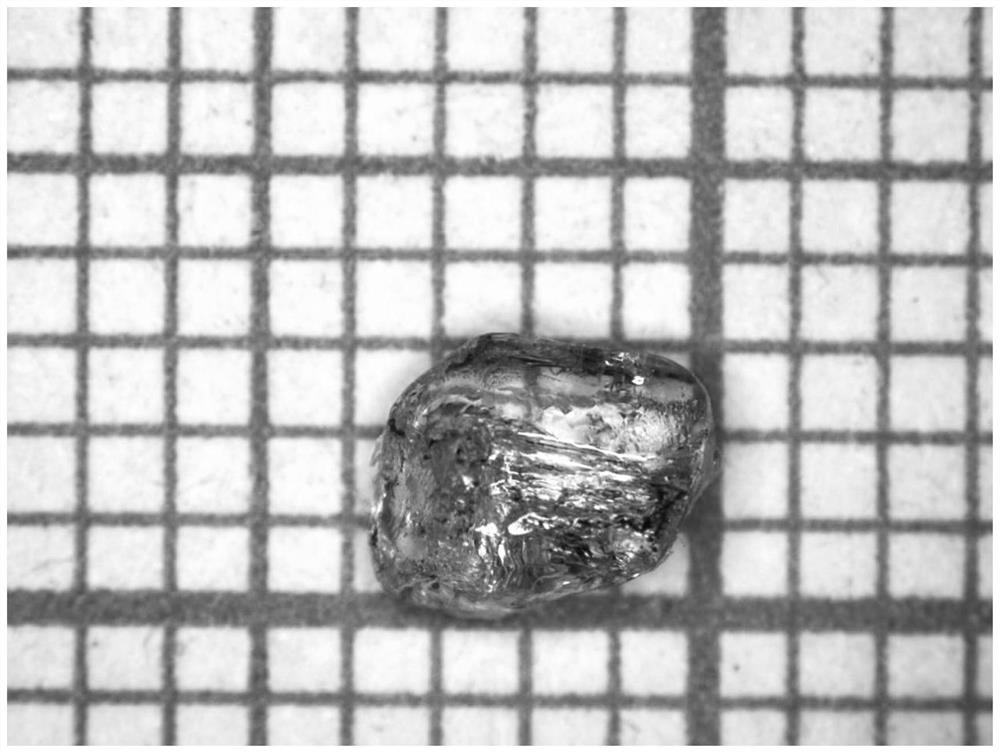 EuCl3-assisted growth method of Cs3Cu2X5 perovskite single crystal