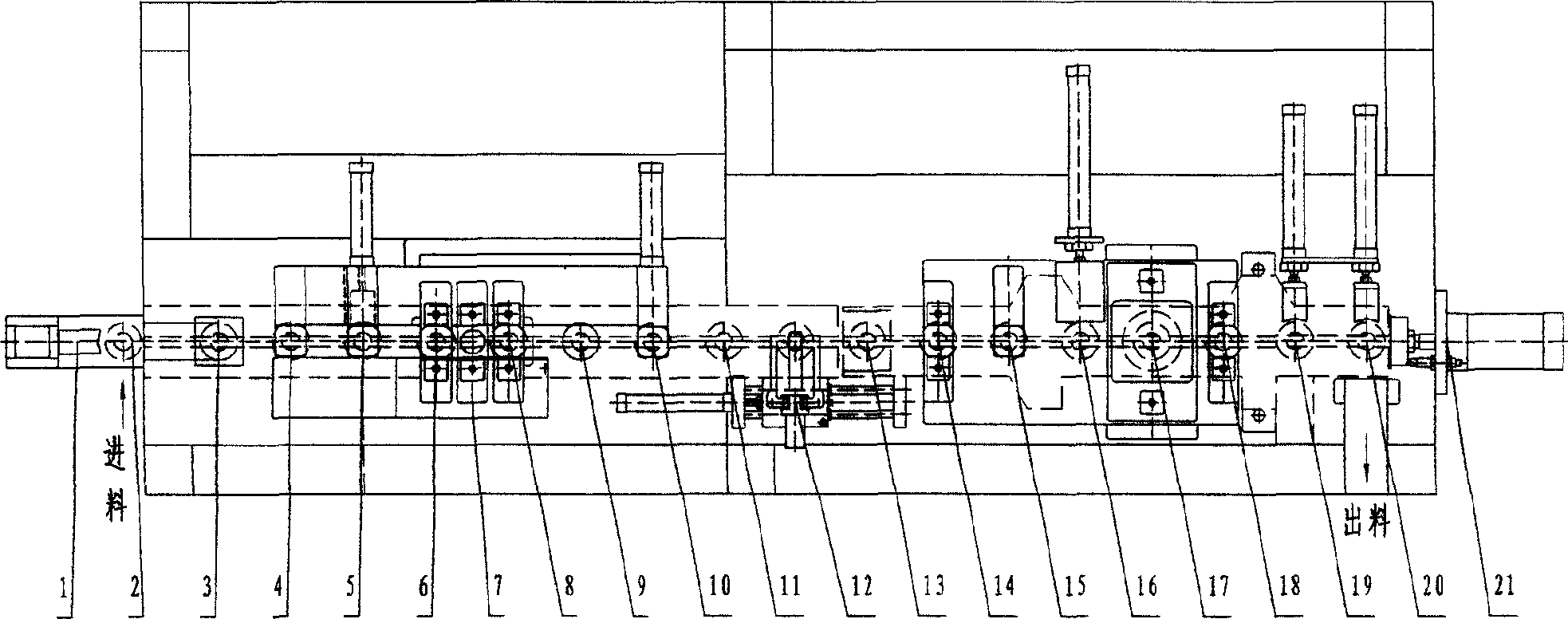 Ball separating and riveting method for assembling small-sized deep groove ball bearing