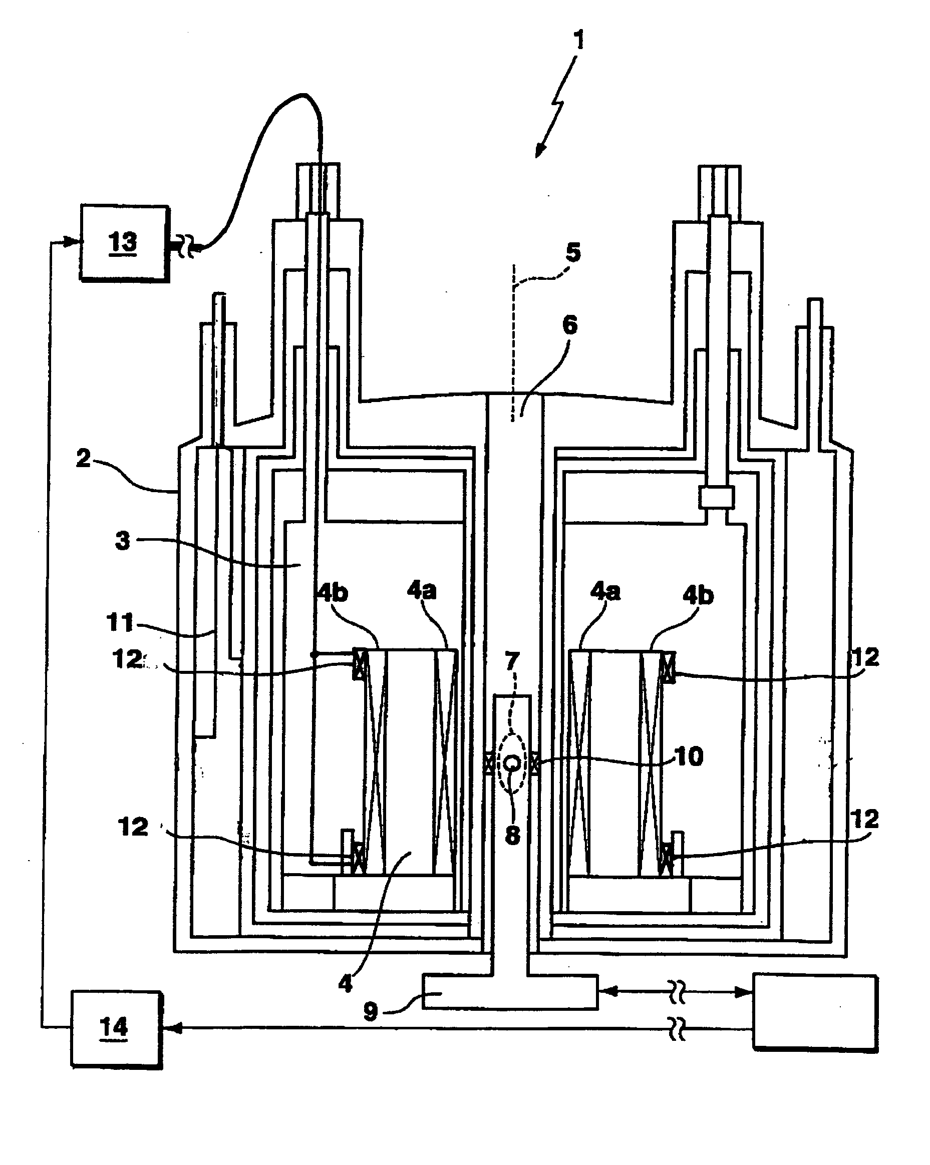 Superconducting magnet system with drift compensation