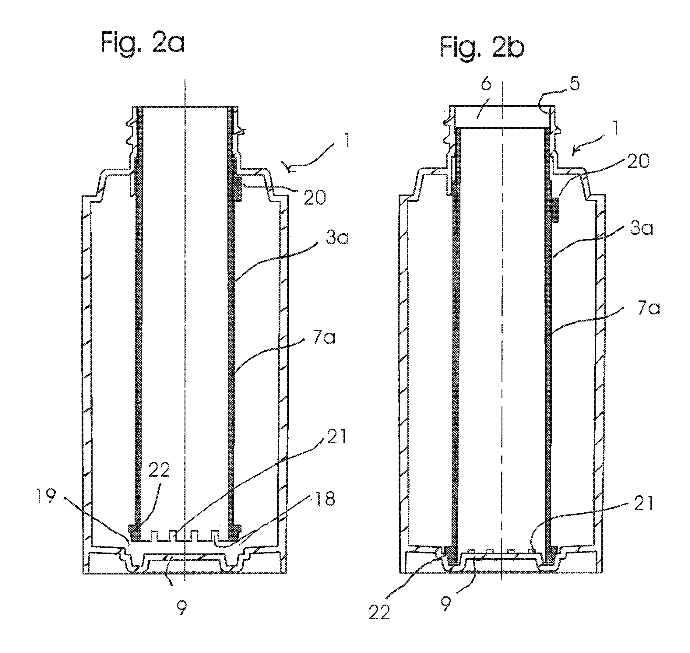 Liquid container with variable extraction chimney