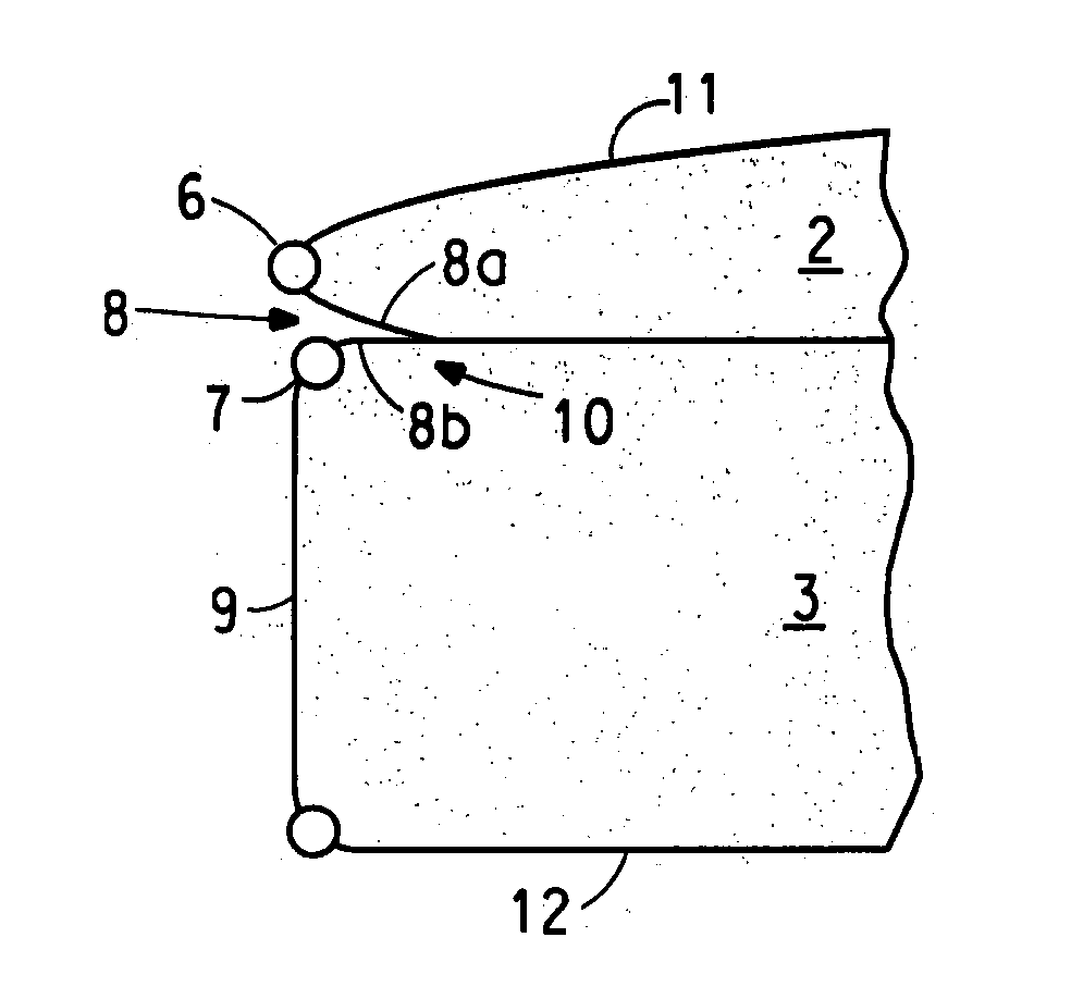 Pillow-top mattress comprising a fire blocked gusset