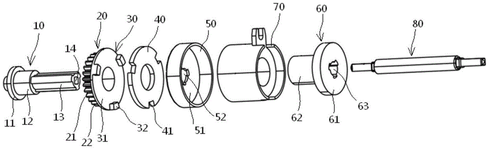 Method and mechanism for driving multiple driving sources through one power source