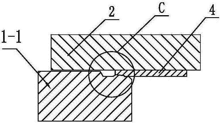 Internal high pressure forming push head of embedded-type engagement sealing structure