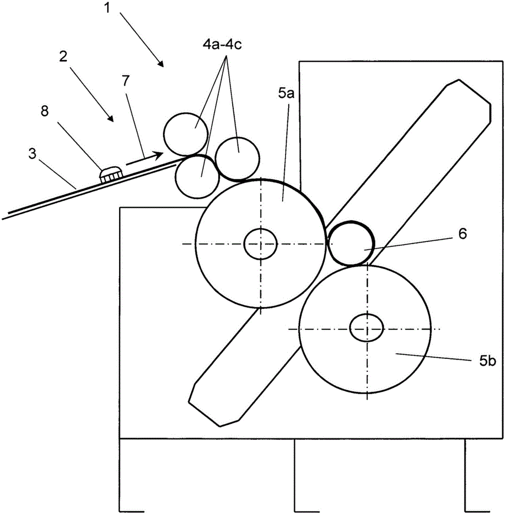 Winding machine for producing lap rolls and method for winding slivers