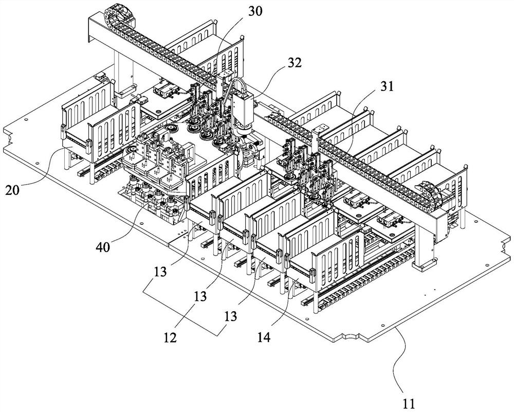 Automatic testing machine for frequency response curve