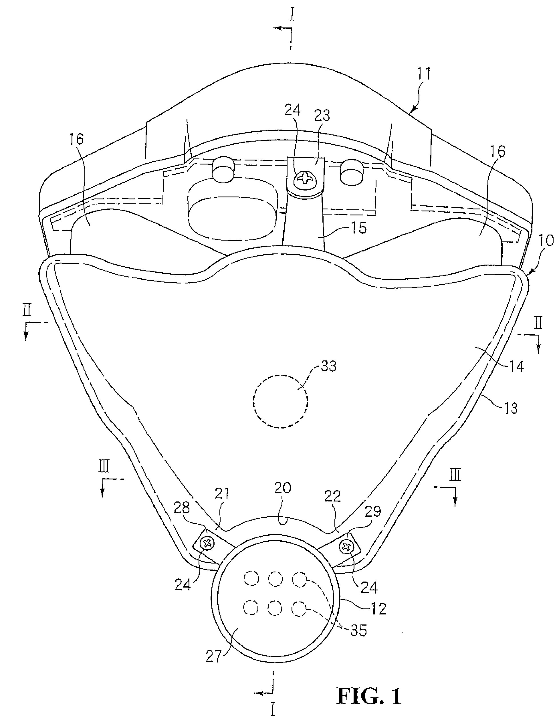 Motorcycle front lighting apparatus structure