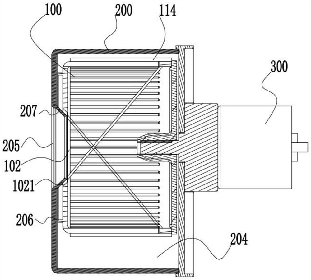 A material automatic cleaning device