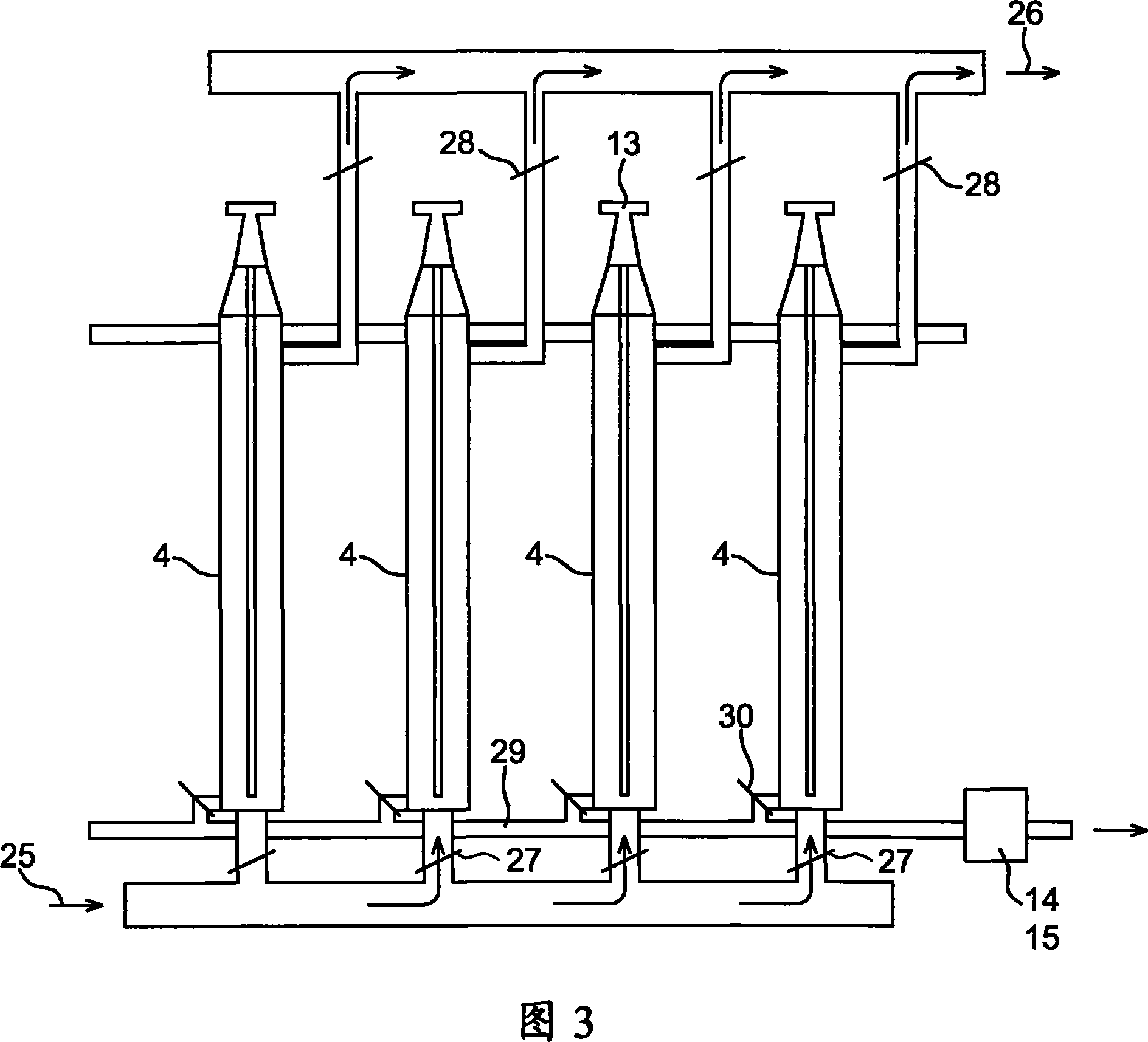 Method and device for self-cleaning and voltage-dependent electro static filtering