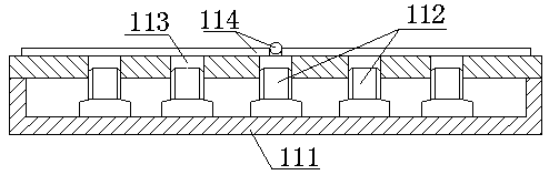 Permanent support device for monitoring displacement of flat top guide hole top plate and support monitoring method