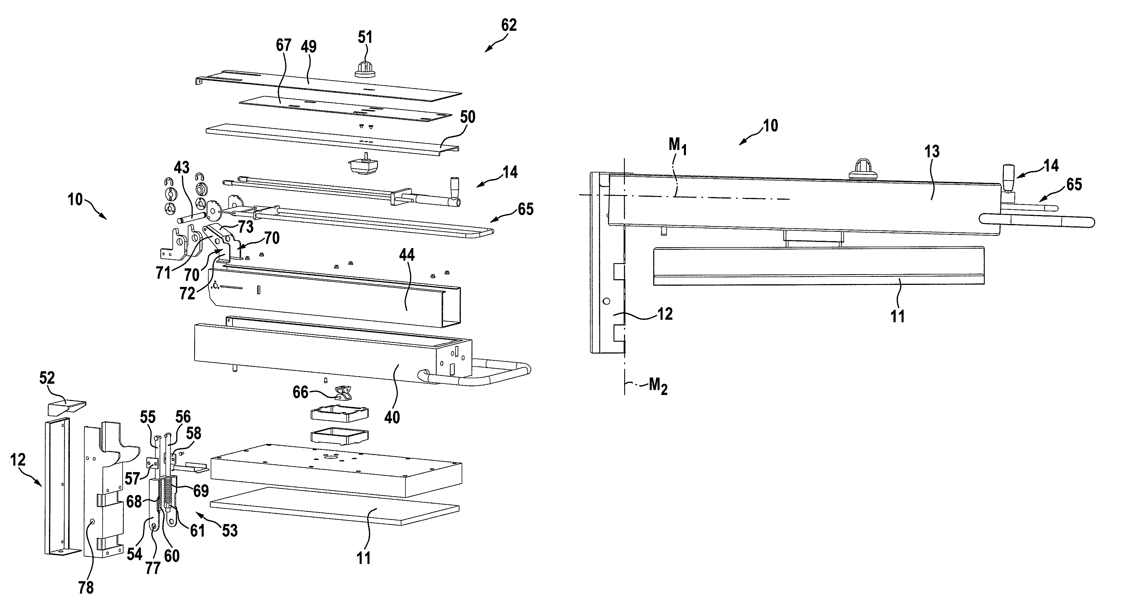 Centre arm for holding an upper contact grilling or roasting plate as well as contact grilling or roasting devices with such a centre arm