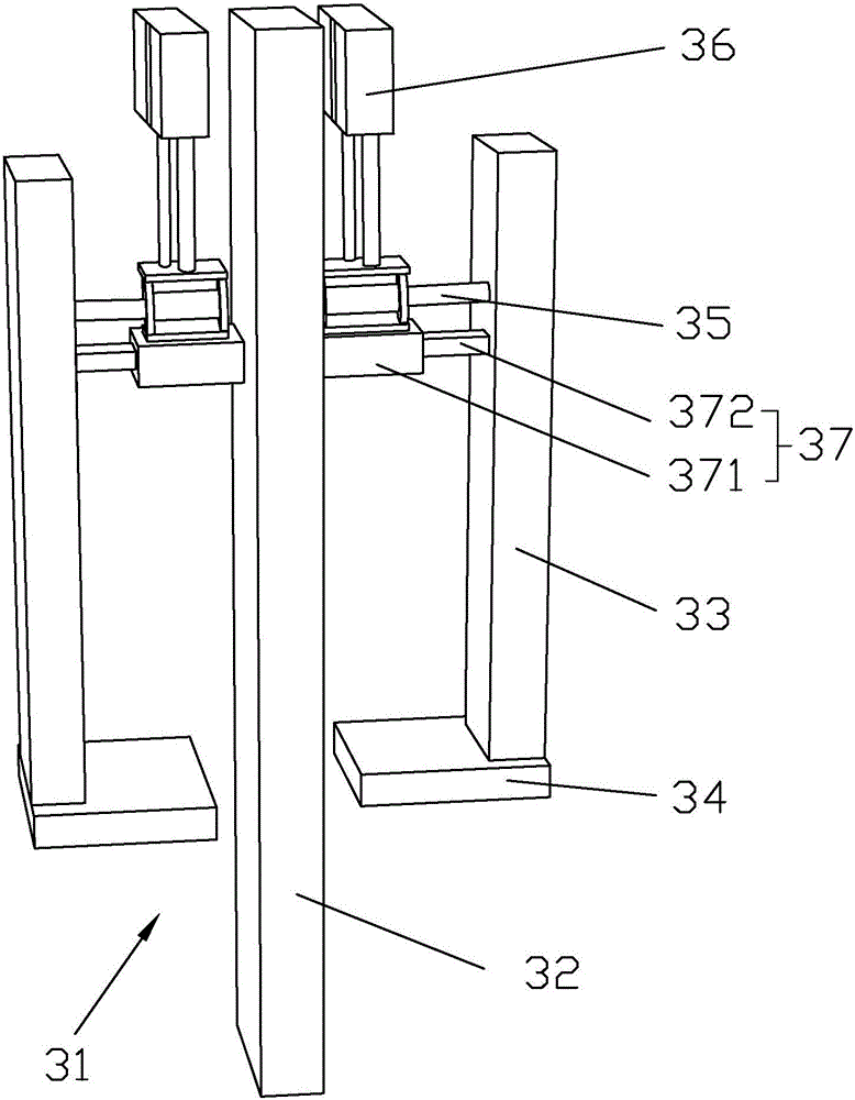 Sludge treating machine applied to ecological river and treating method of sludge treating machine