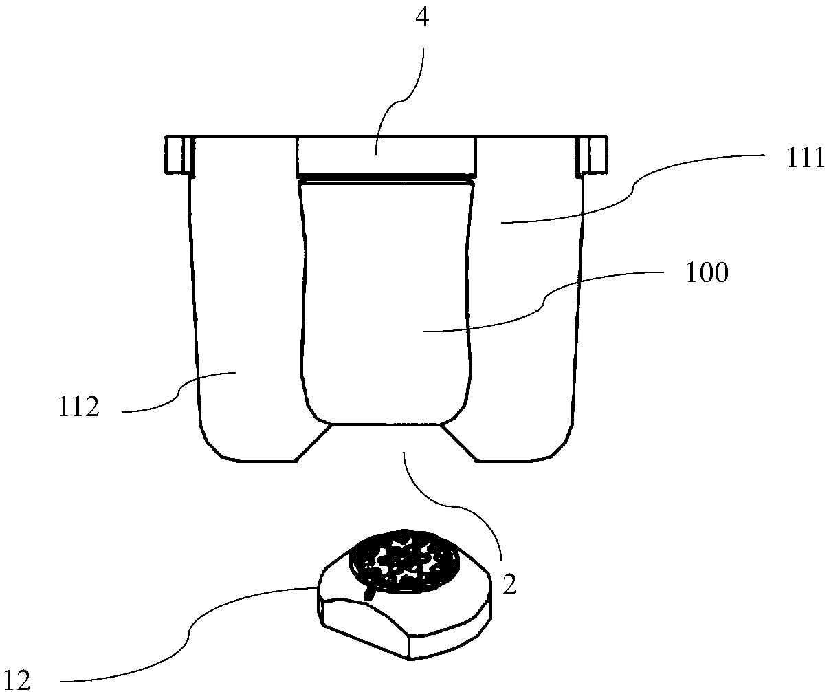 Technological method for forming silica gel layers on surfaces of glass bottles by means of injection molding