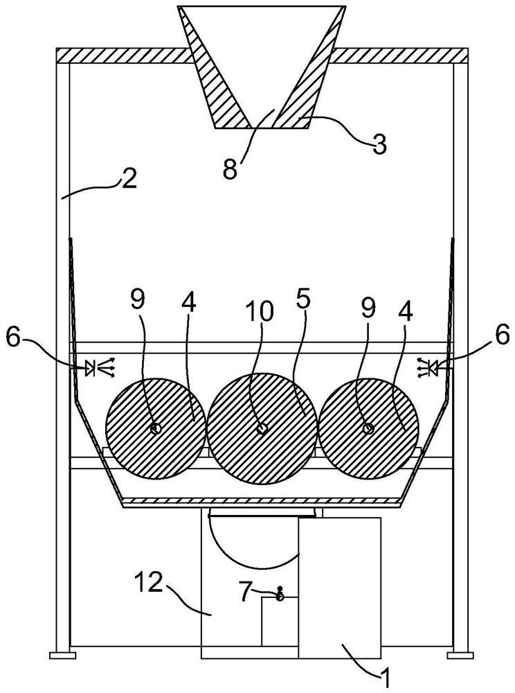 Repairing agent for repairing hexavalent chromium contaminated soil and method for repairing hexavalent chromium contaminated soil by using repairing agent