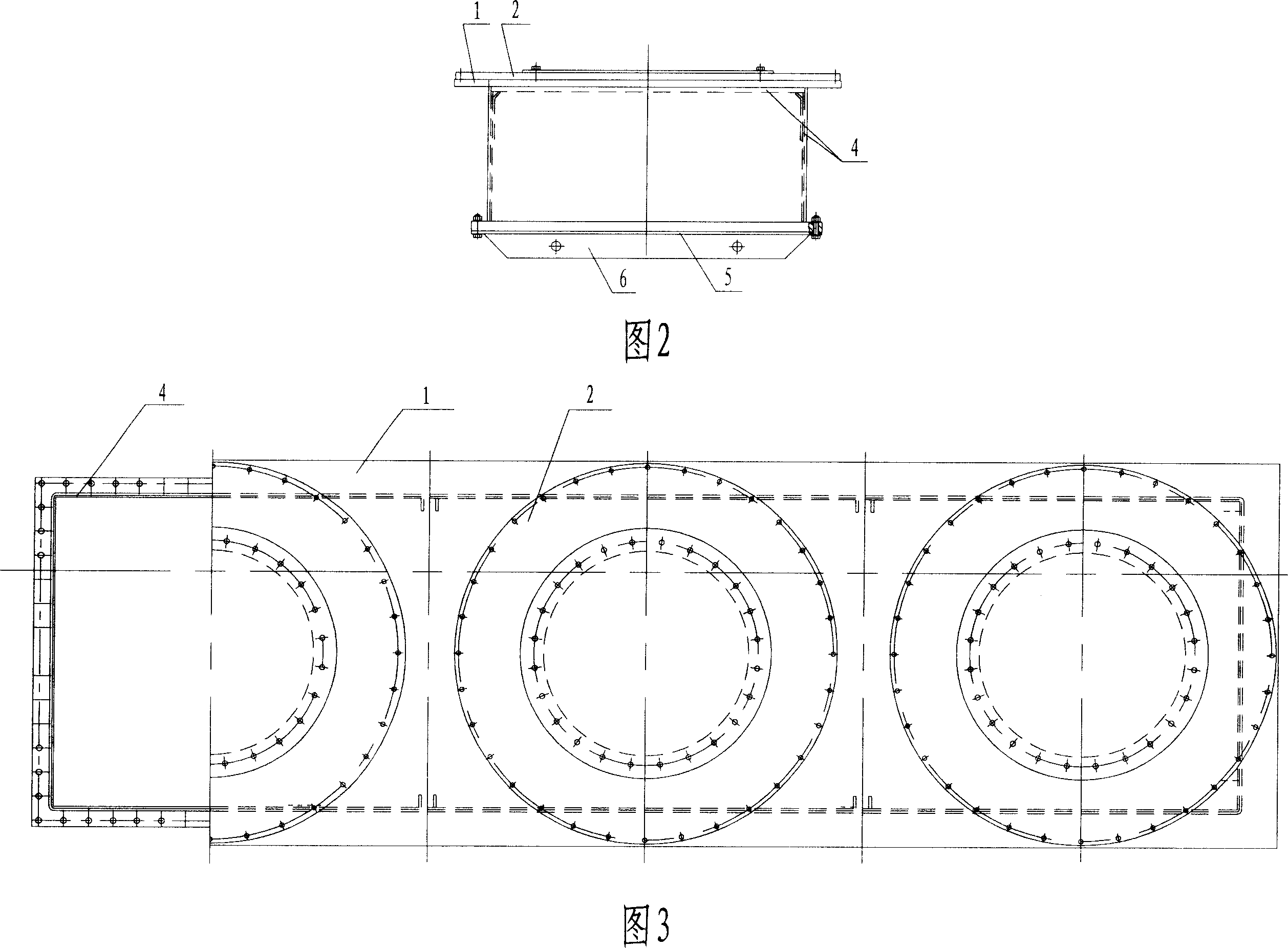 Transformer low voltage large current outlet three-phase shared tank electric shielding structure